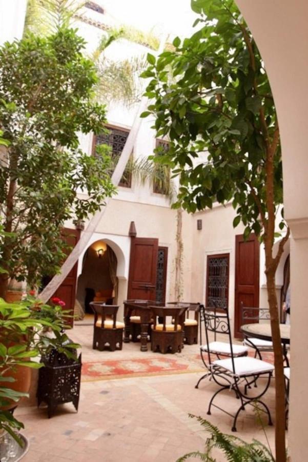 Riad Dar Rania Marrakech Medina Jemaa El Fna Marrakesh Bagian luar foto